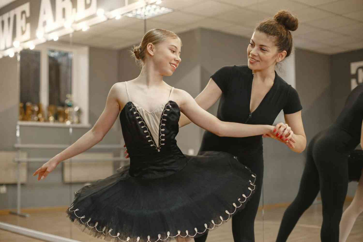dubai dance academy