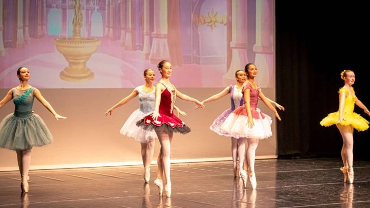 ballerinas performing on stage